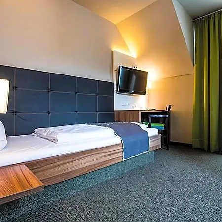 Hotel Riku 3*