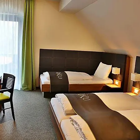 Riku Hotel Weissenhorn